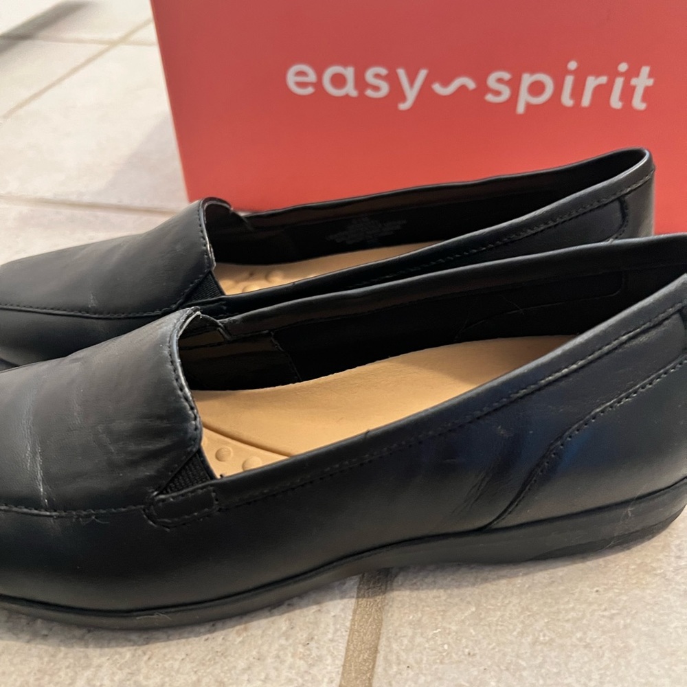 Easy Spirit Devitt Loafers